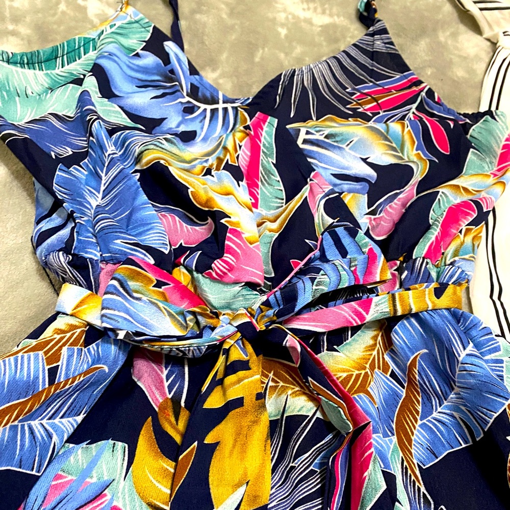 Romper - Picture 10 of 11